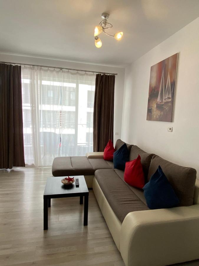 Alex Apartments Navodari Bagian luar foto
